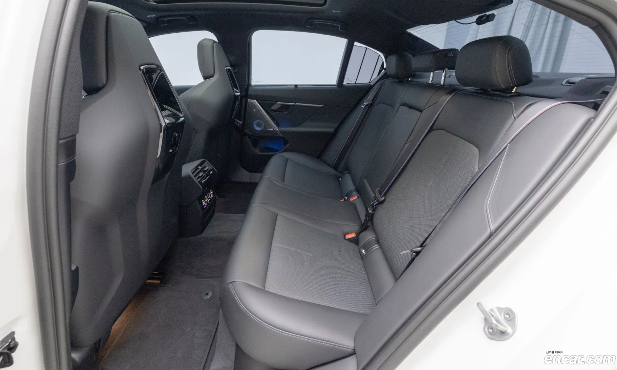 BMW i5 2025 — 13