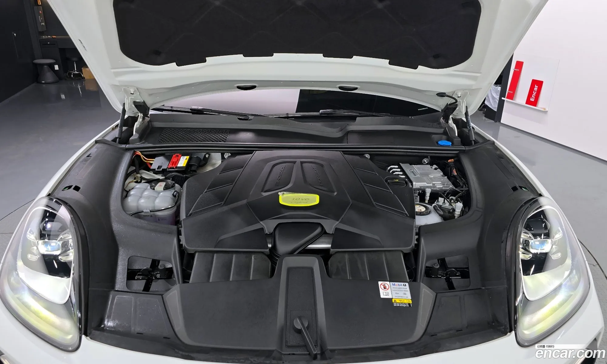 Porsche Cayenne 2023 WP1BE29Y6PDA41765 — 16