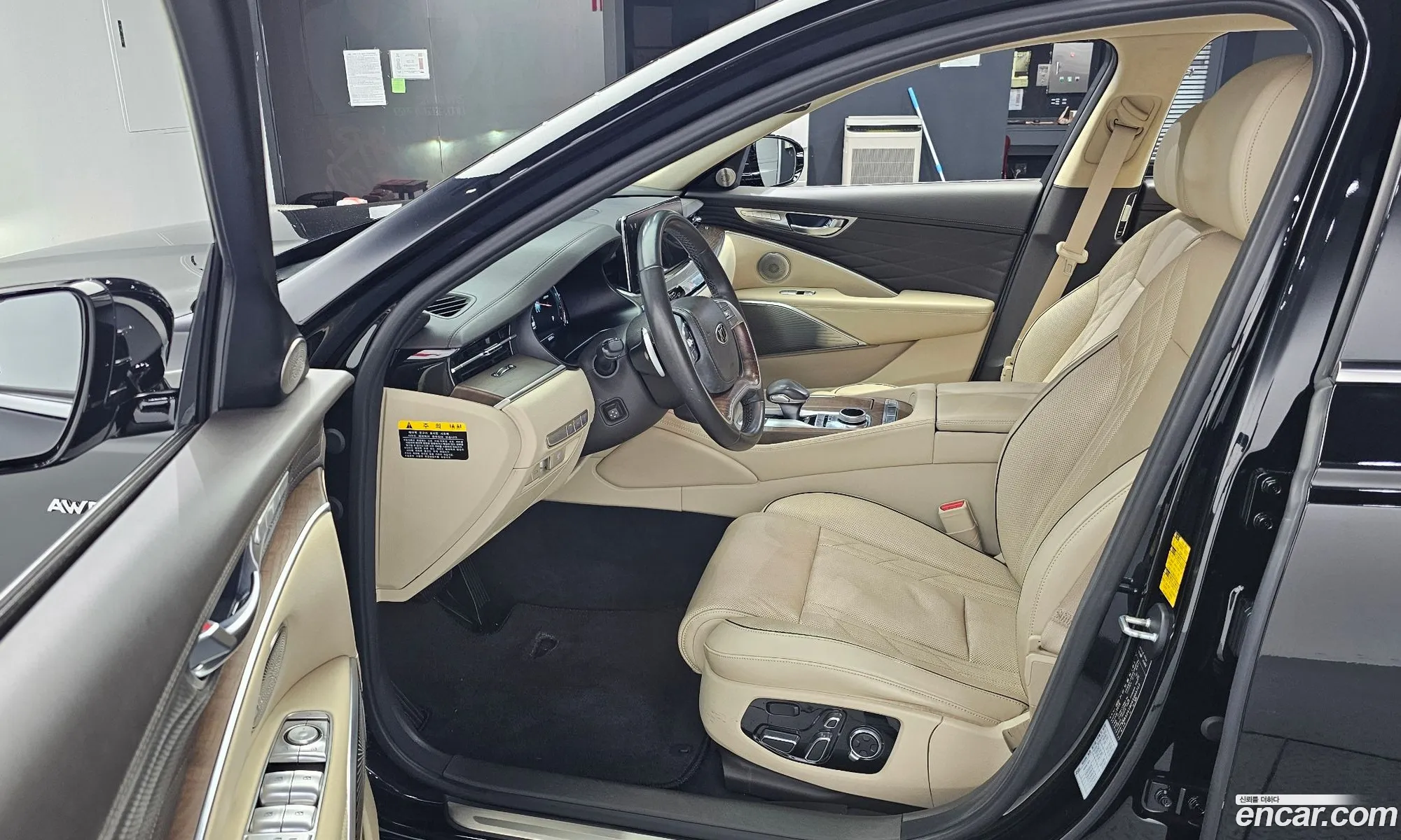Kia The K9 2018 KNAS2418DKS005722 — 26