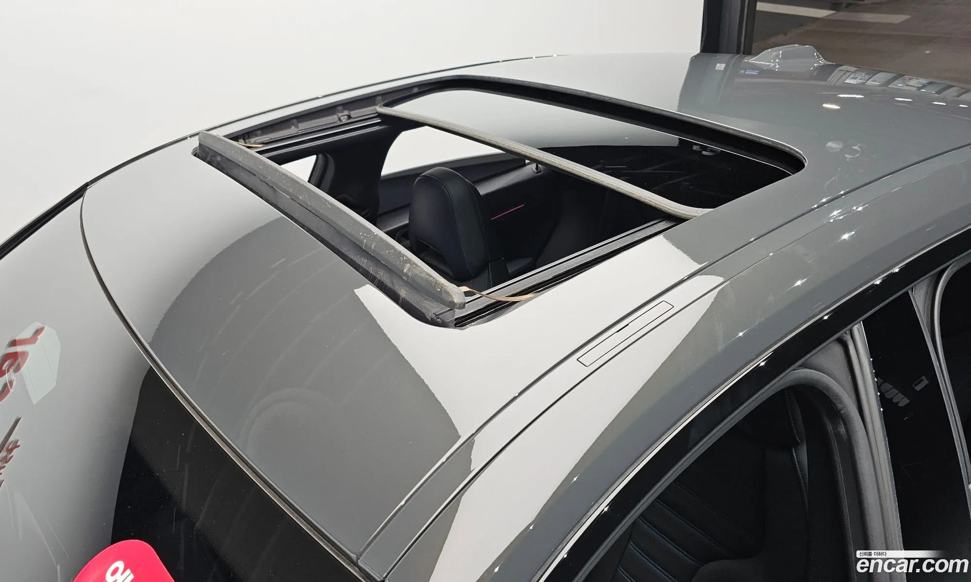 BMW i4 2023 WBY31AW01PFP63870 — 6