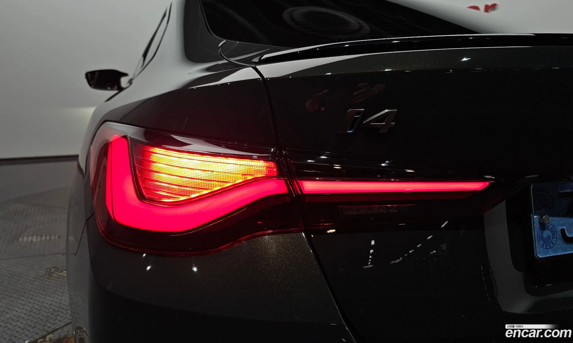 BMW i4 2023 WBY31AW01PFP63870 — 34
