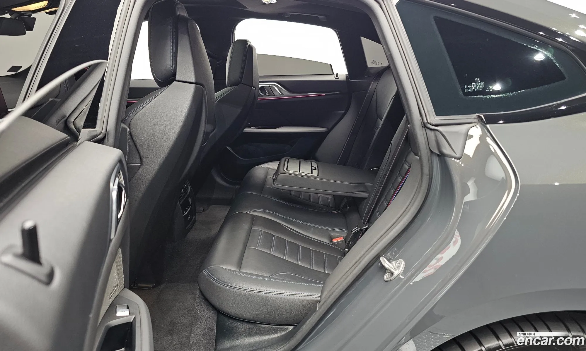 BMW i4 2023 WBY31AW01PFP63870 — 7