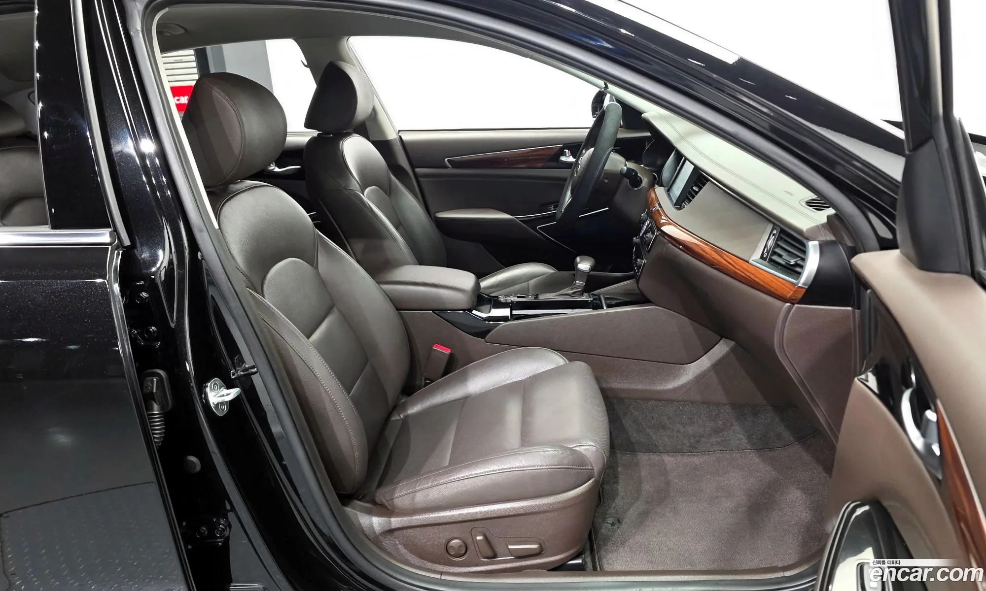 Kia K7 2016 — 2