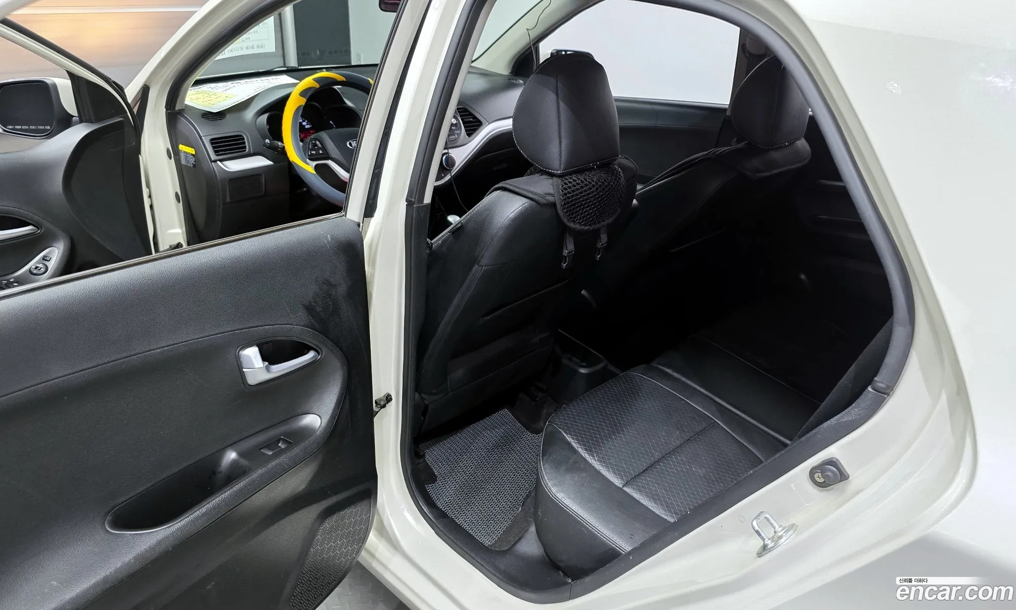 Kia Morning 2014 KNABX511BFT813966 — 11