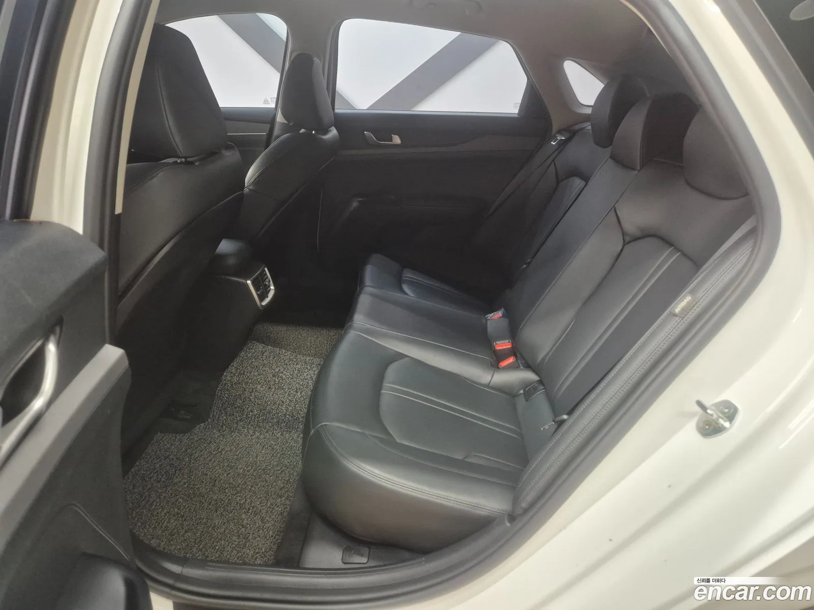 Kia K5 2021 — 17