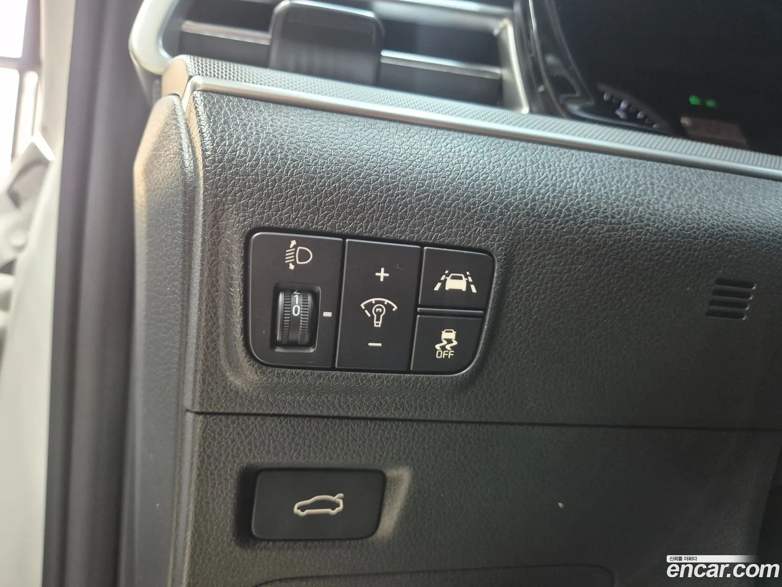 Kia K5 2021 — 4
