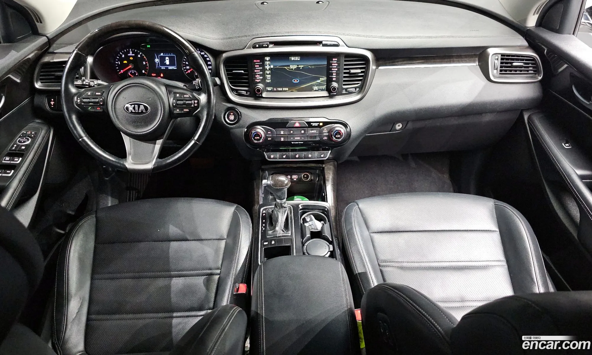 Kia Sorento 2016 KNAPS81ABGA199643 — 2