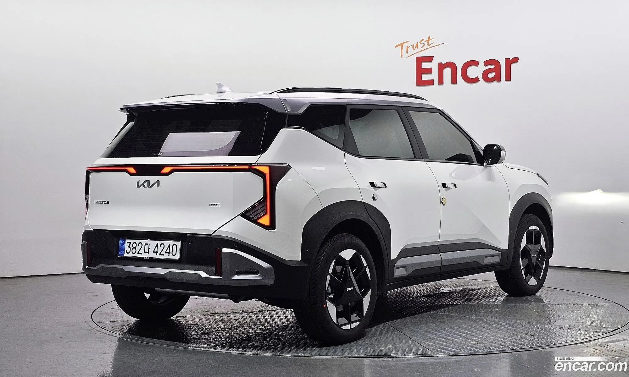 Kia Seltos 2026 — 13