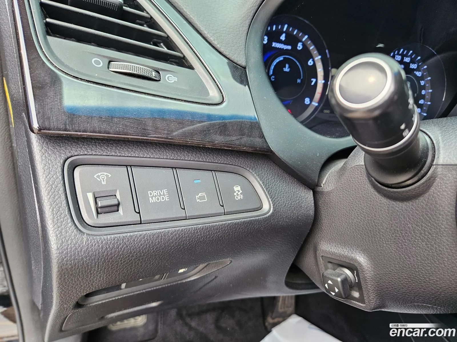 Hyundai Grandeur HG 2013 — 5
