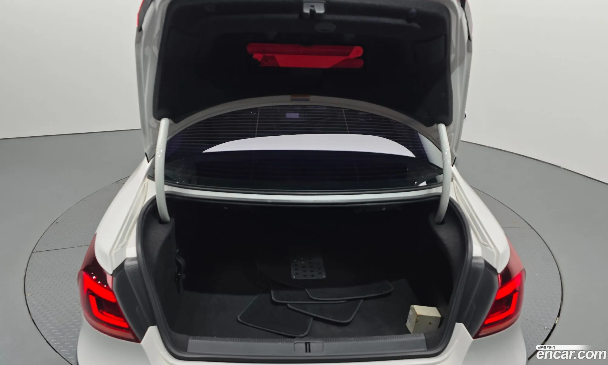 Volkswagen CC 2014 — 33