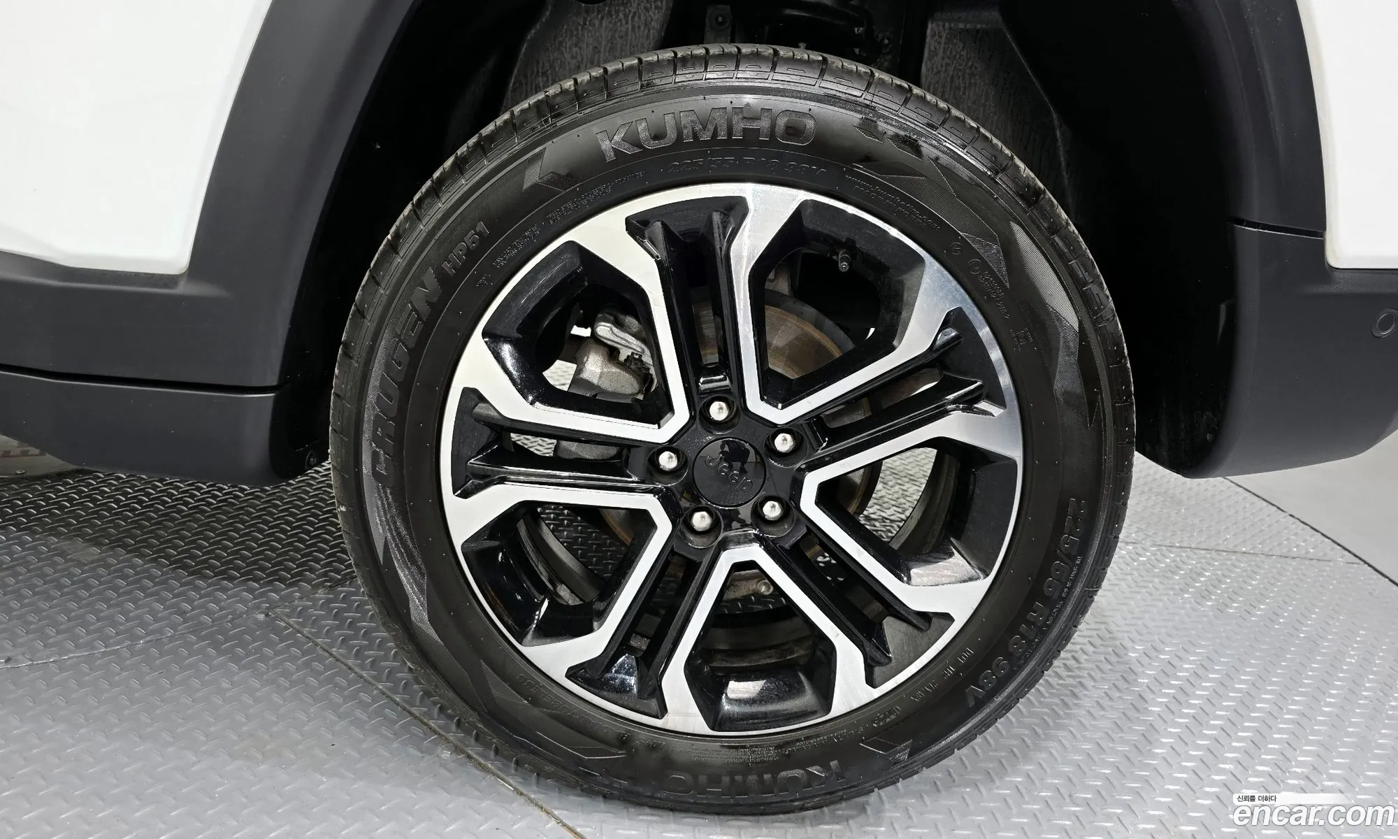 Jeep Compass 2022 3C4NJDCB5NT175930 — 9