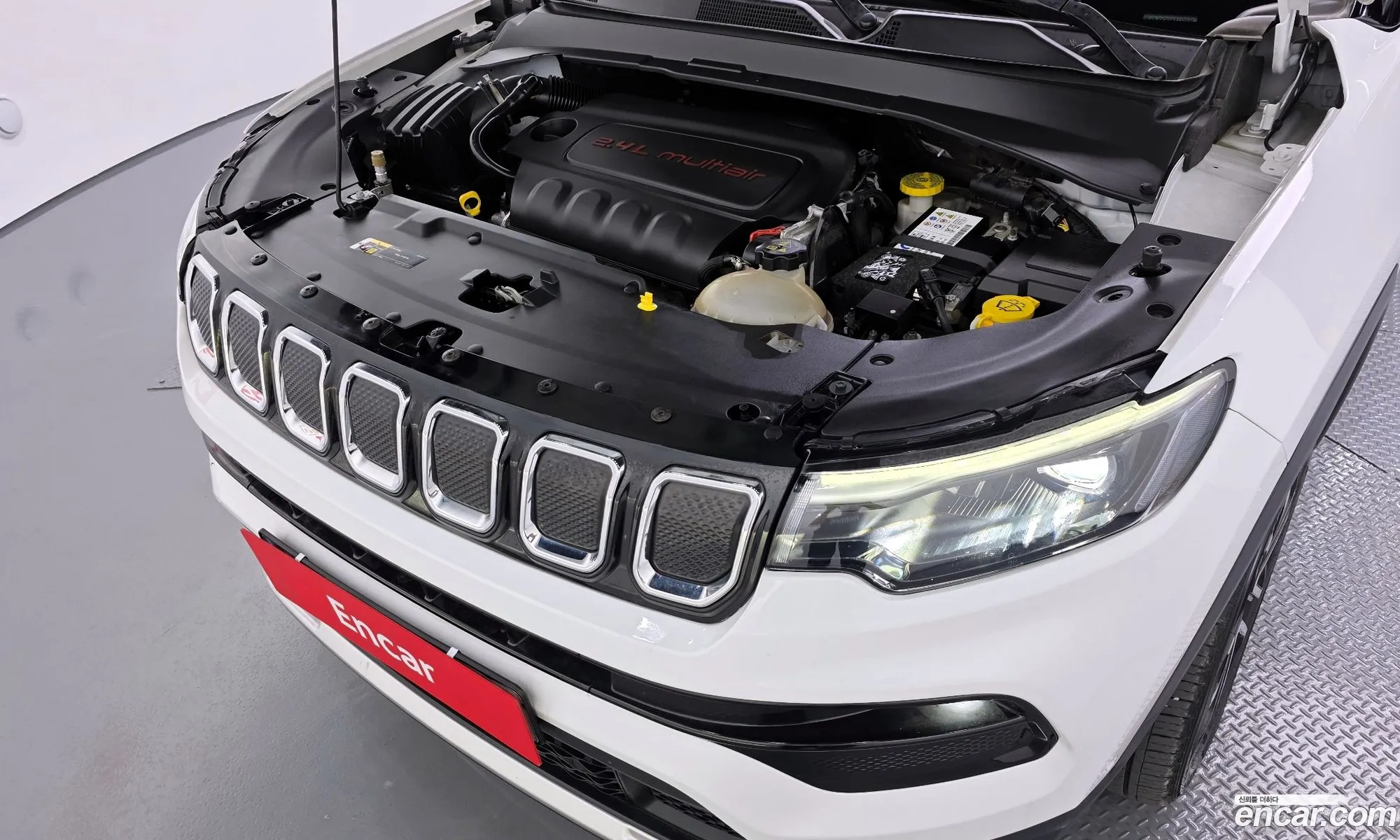 Jeep Compass 2022 3C4NJDCB5NT175930 — 27