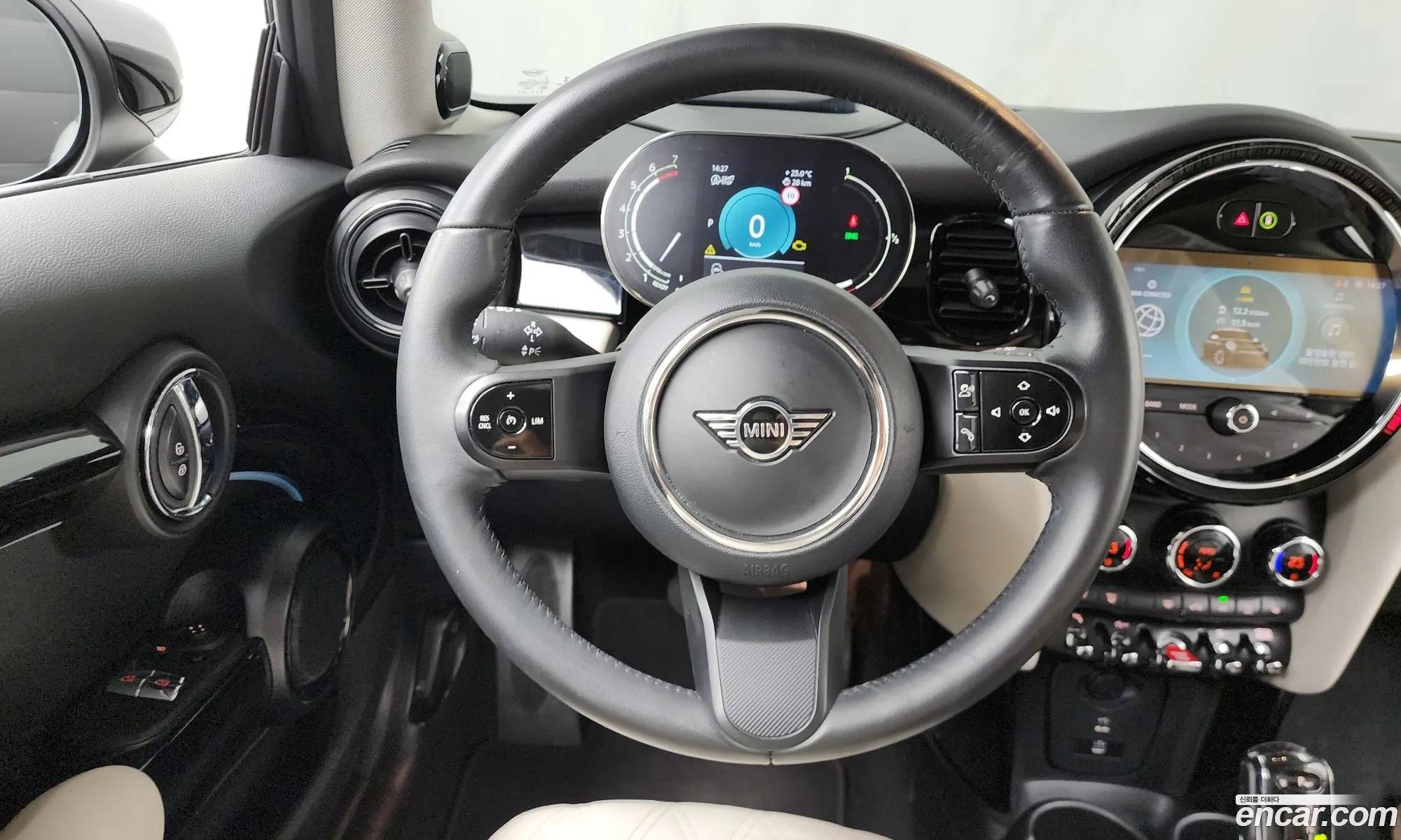 Mini Cooper S 2022 WMW61DH04P2T15477 — 22