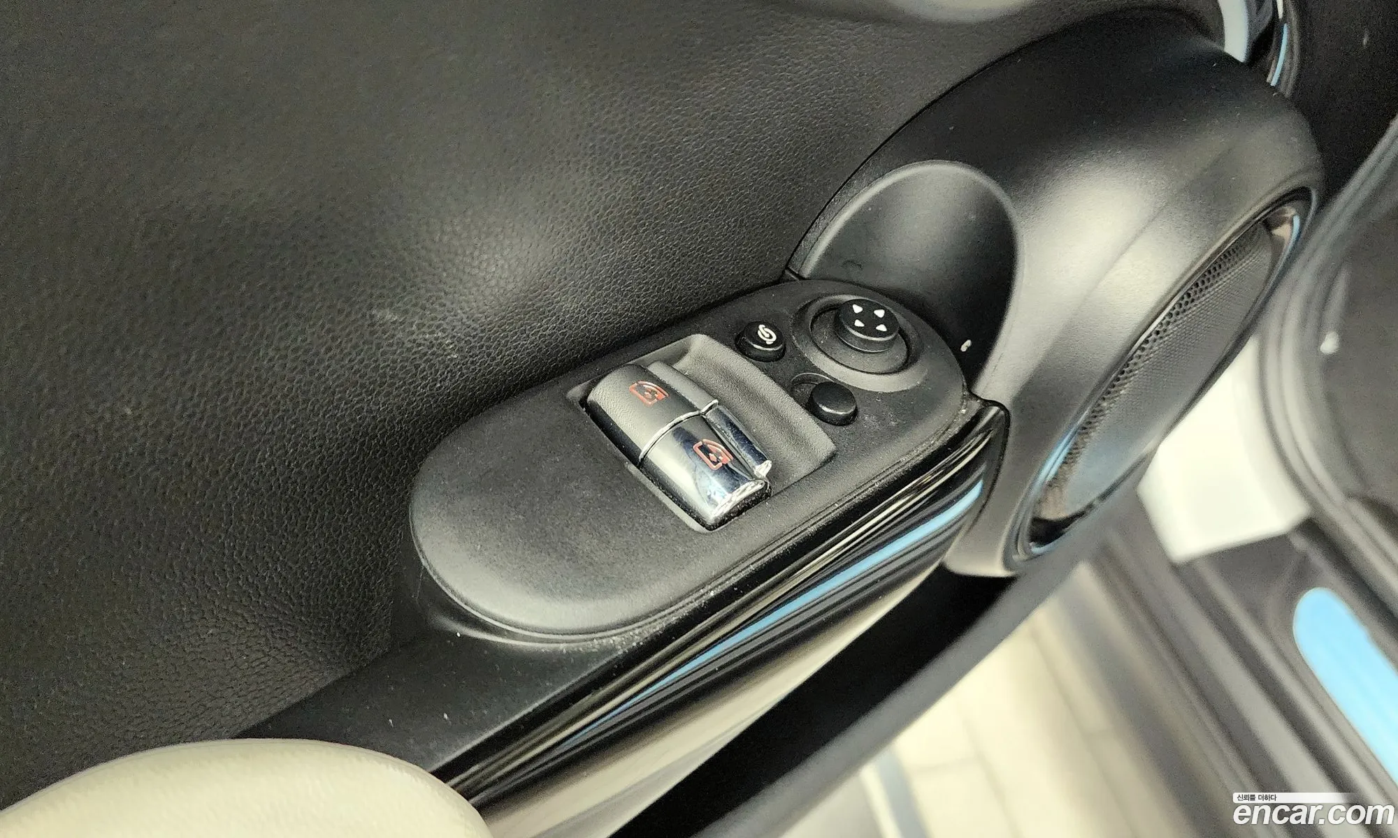 Mini Cooper S 2022 WMW61DH04P2T15477 — 12