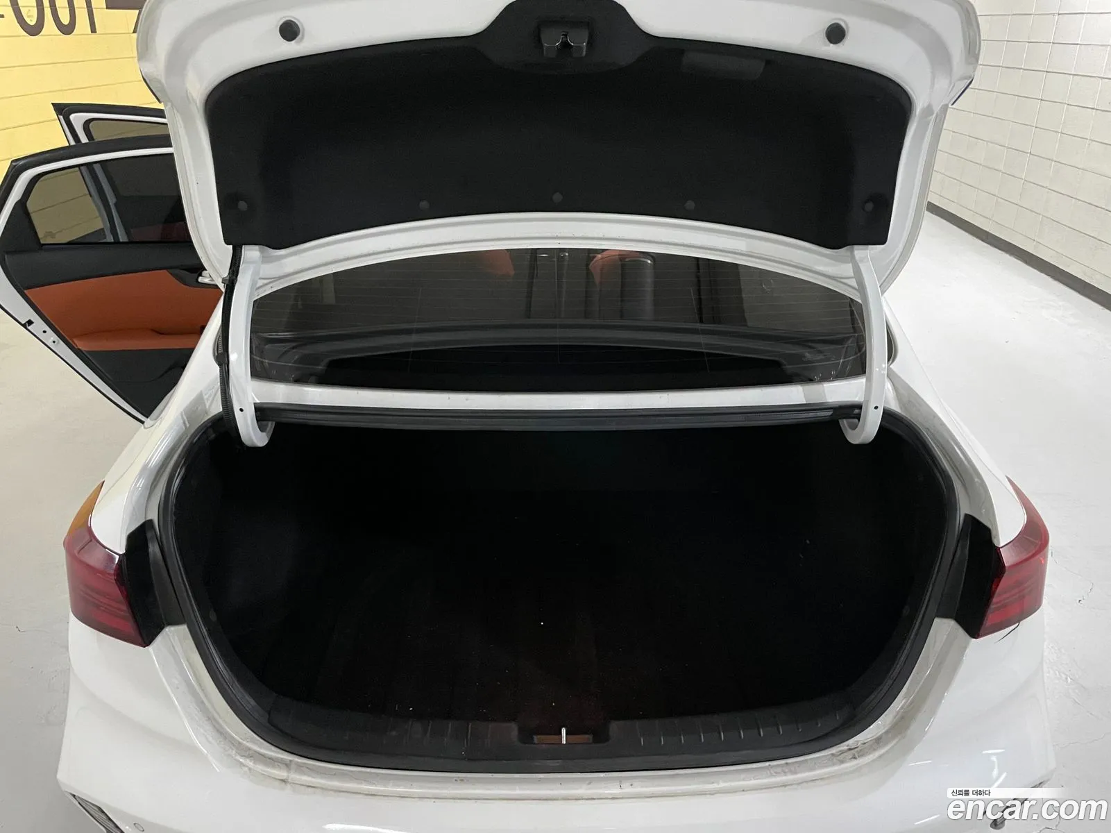 Kia K3 2024 — 10