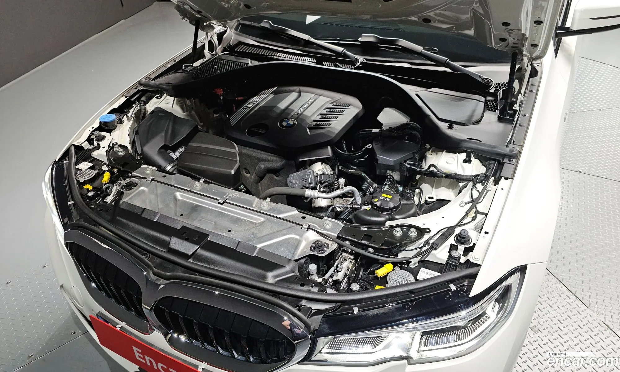 BMW 3 Series 2022 — 17