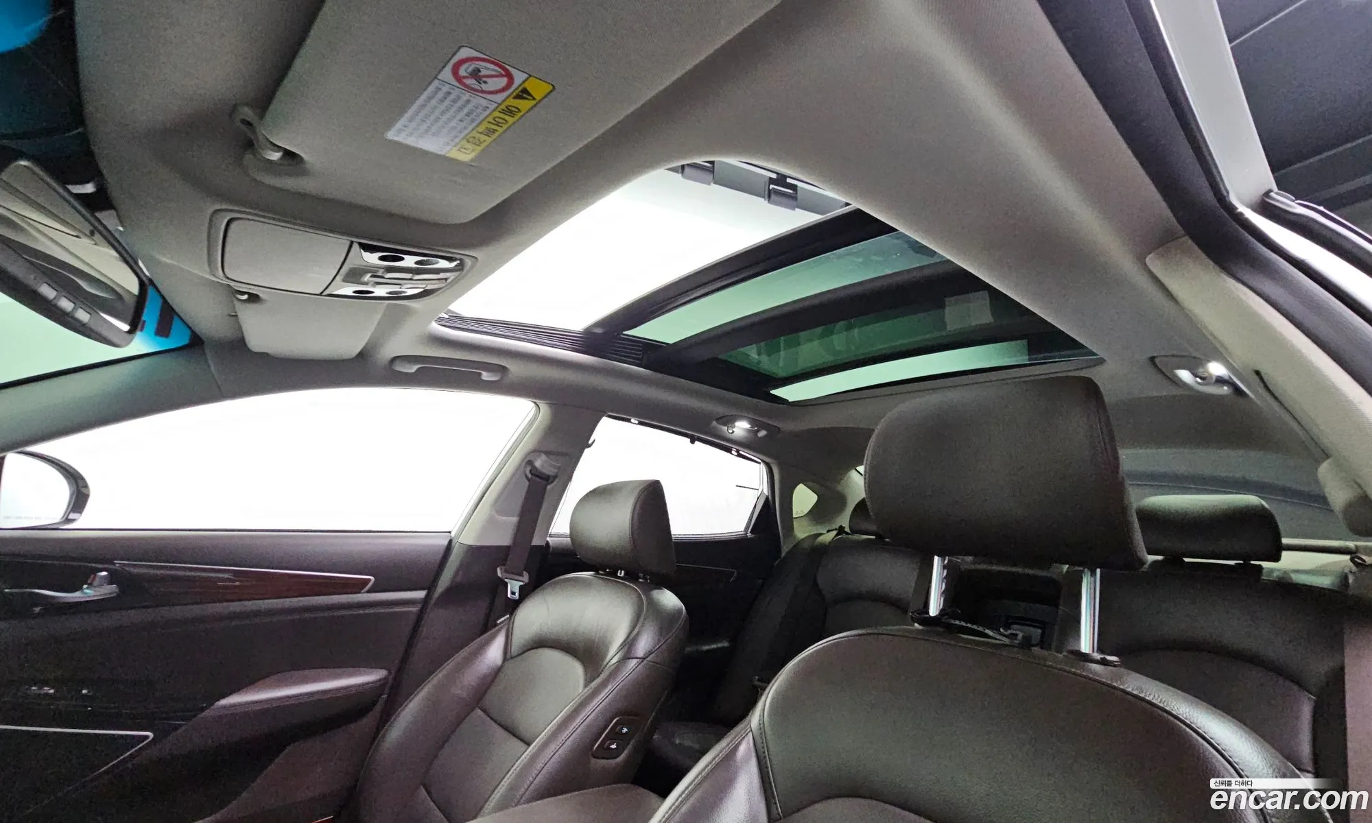Kia K7 2016 KNALB415BGA039674 — 5
