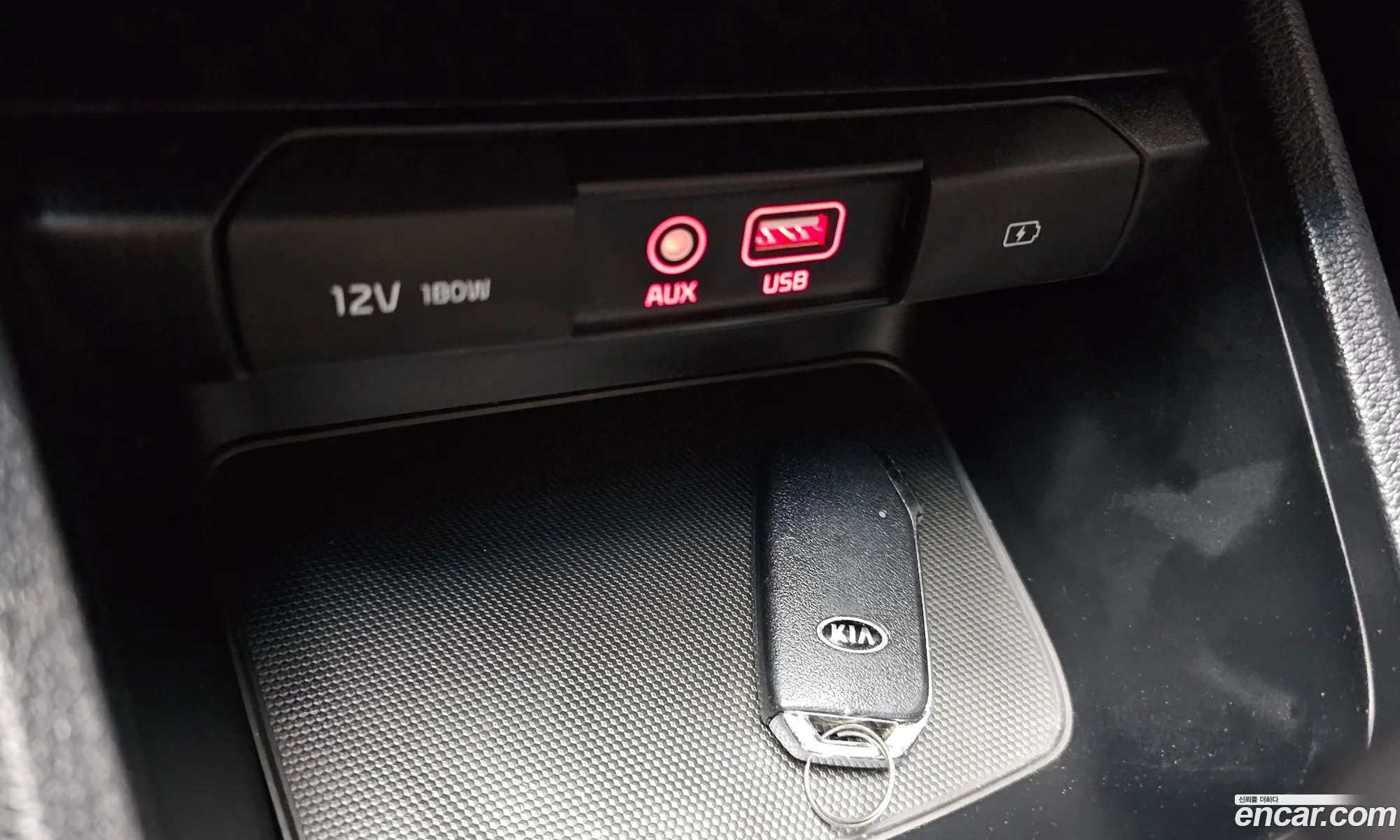 Kia K3 2018 KNAF341BEKA810755 — 3