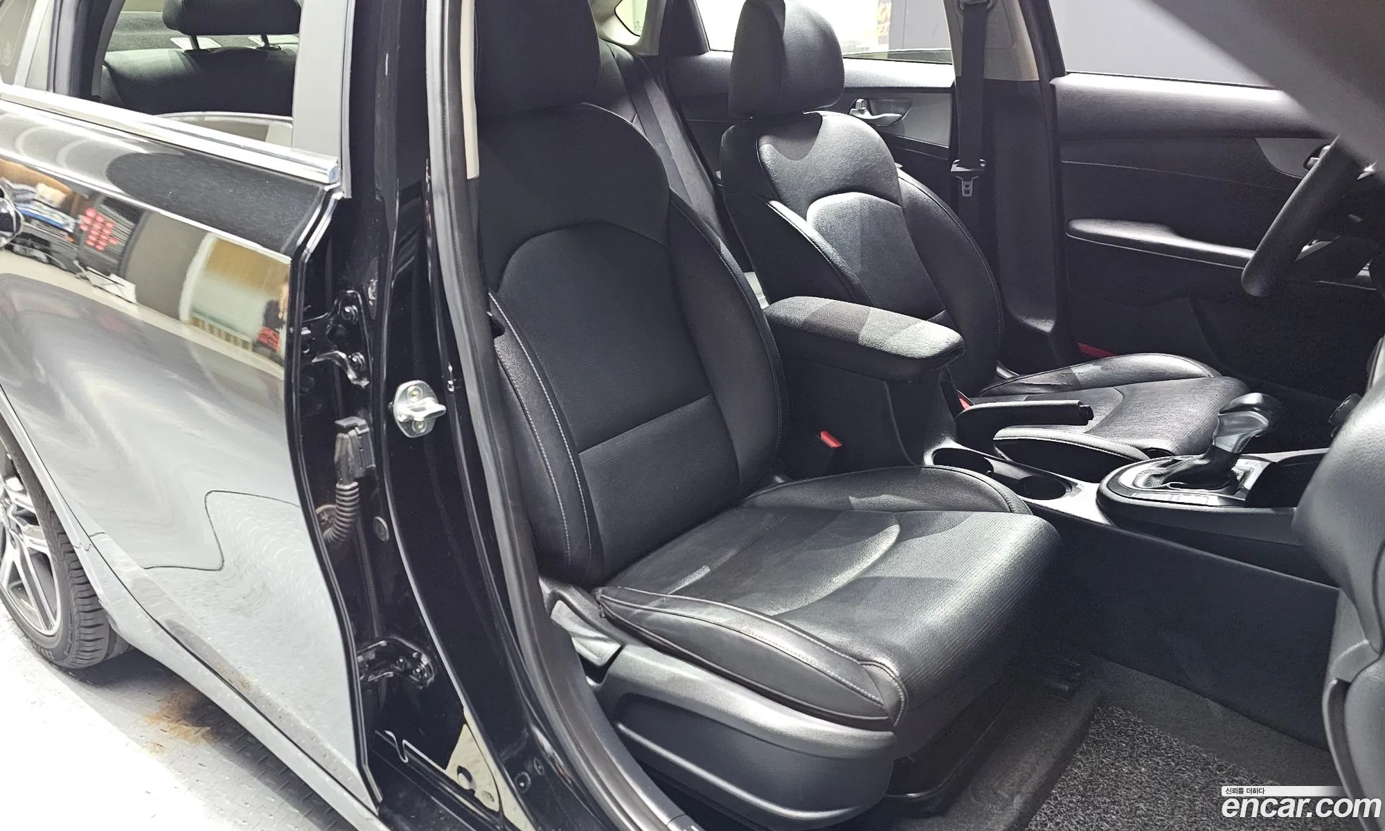 Kia K3 2018 KNAF341BEKA810755 — 2