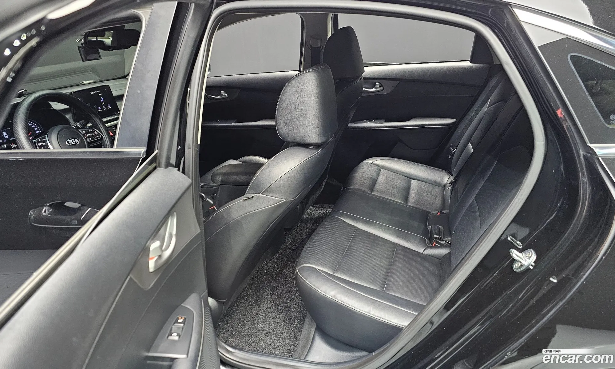 Kia K3 2018 KNAF341BEKA810755 — 7