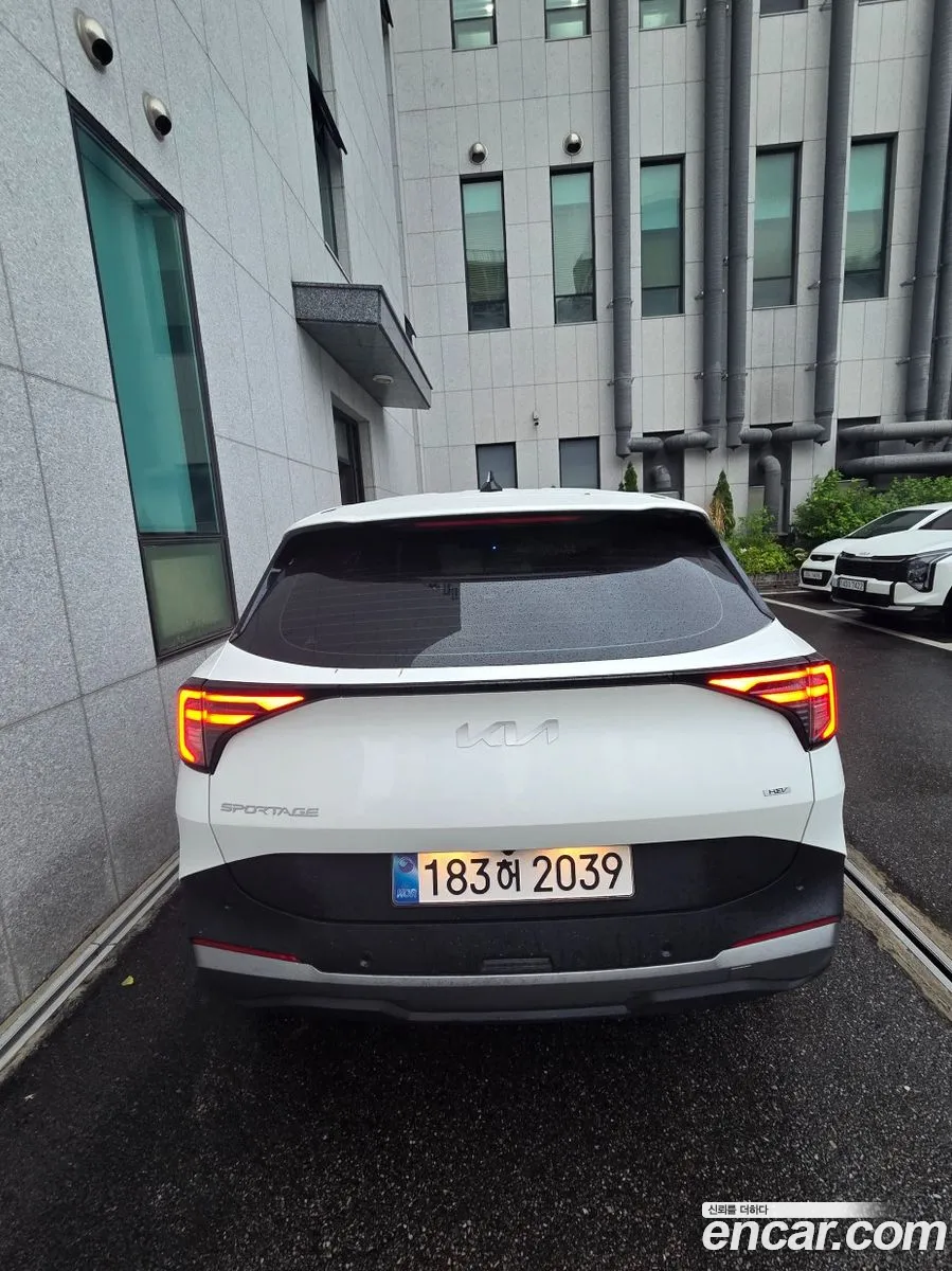 Kia Sportage Hybrid 2026 — 9