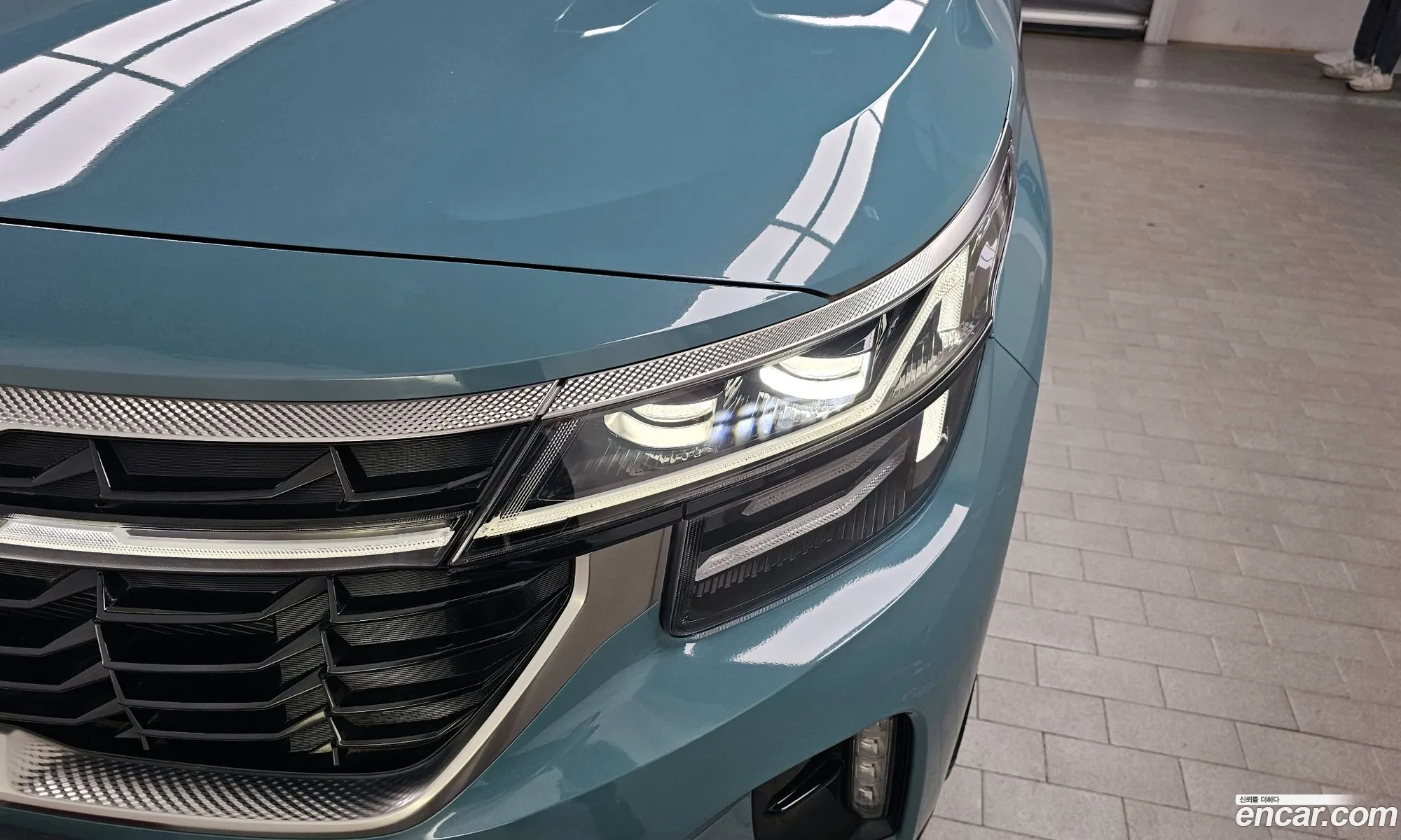 Kia Seltos 2023 KNAET817BRK540256 — 21