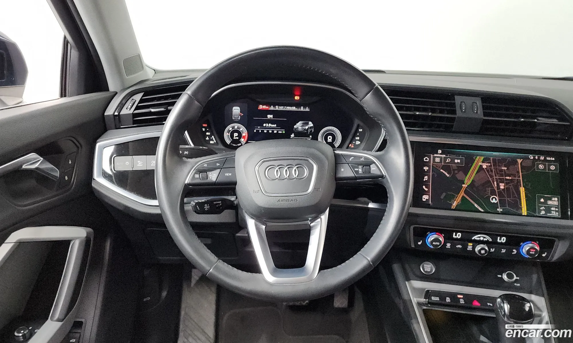 Audi Q3 2020 WAUZZZF3XL1109032 — 12