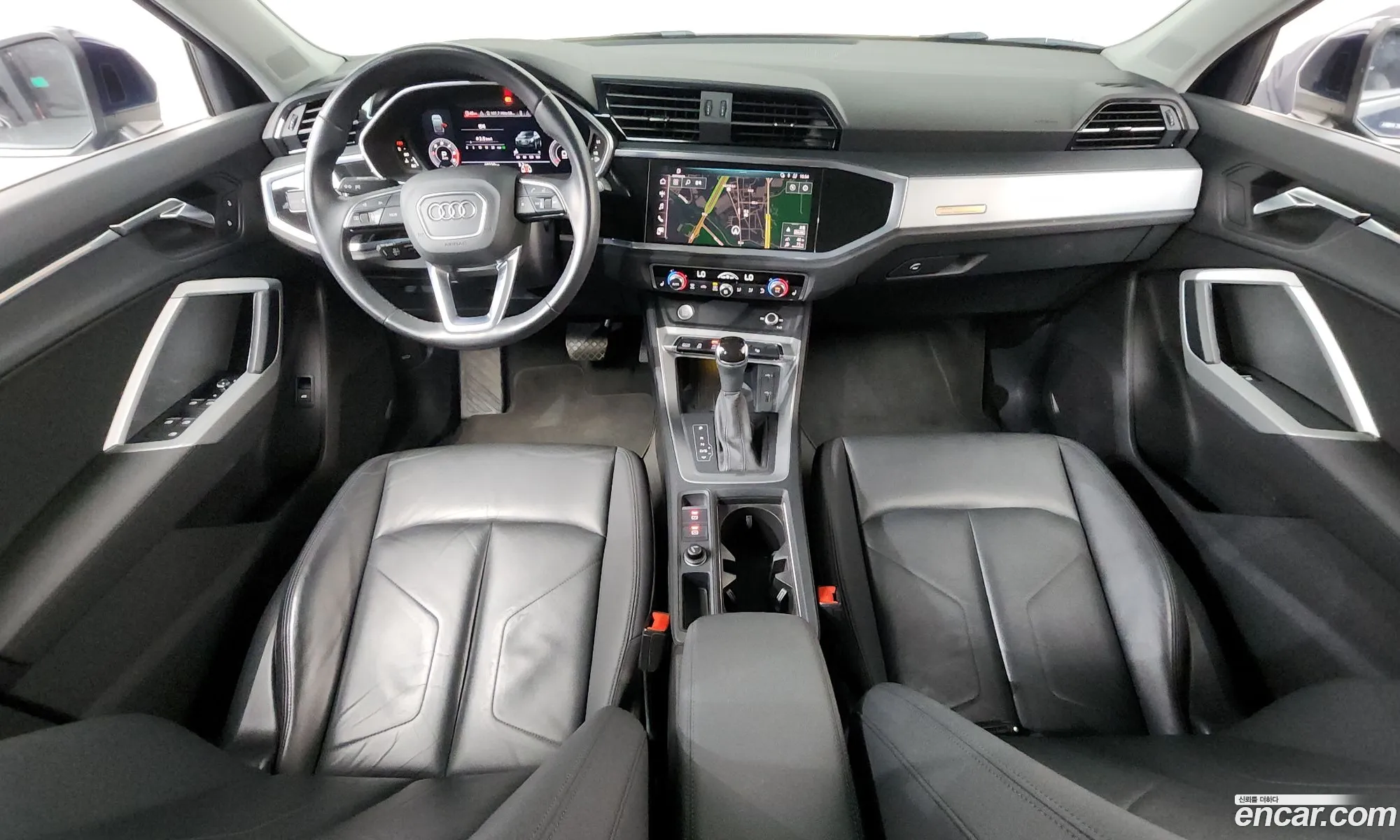 Audi Q3 2020 WAUZZZF3XL1109032 — 31