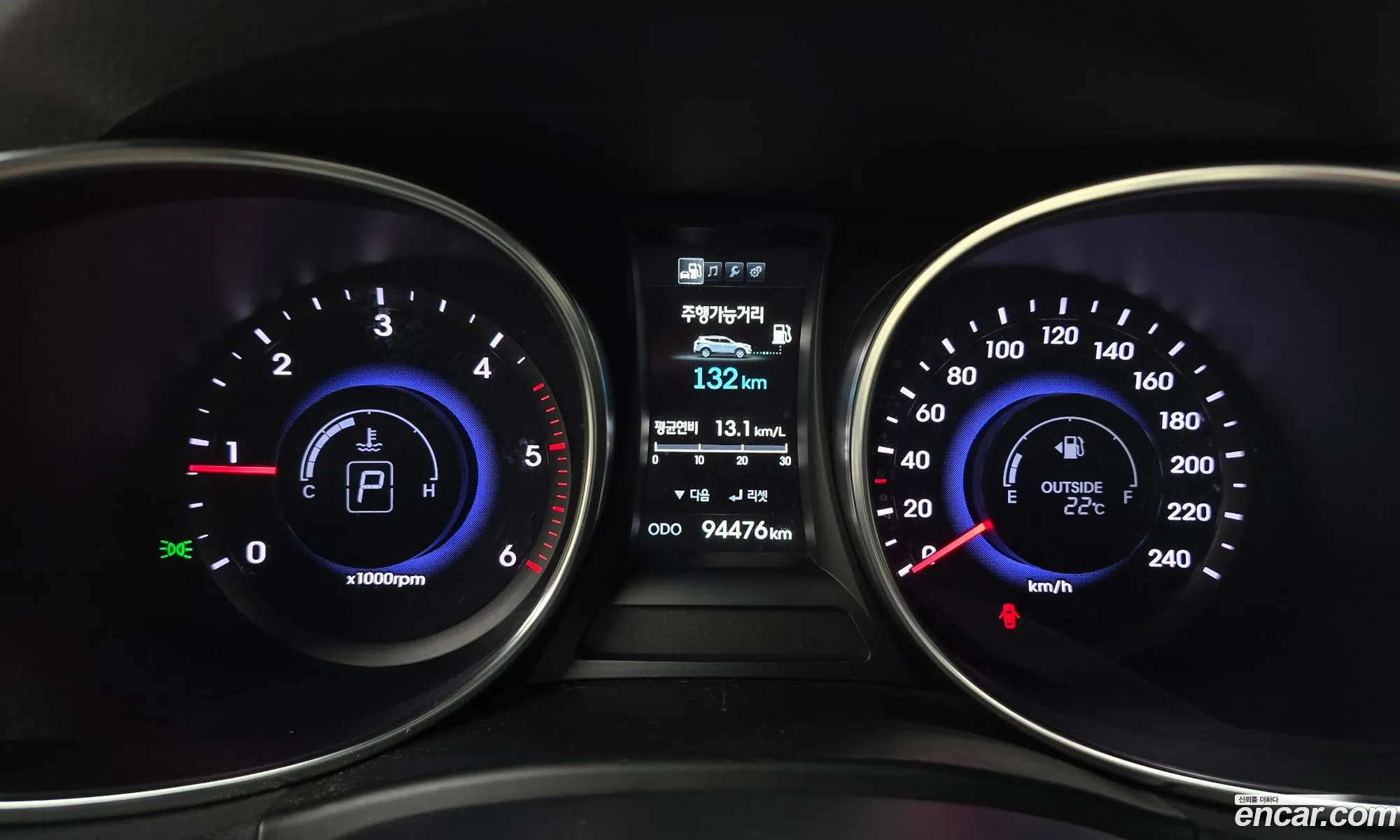 Hyundai Santa Fe DM 2013 — 24