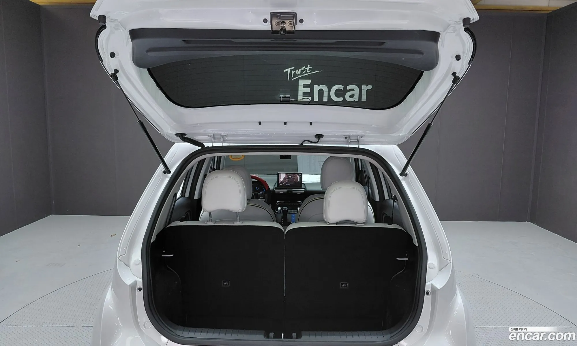 Hyundai Casper 2022 — 16