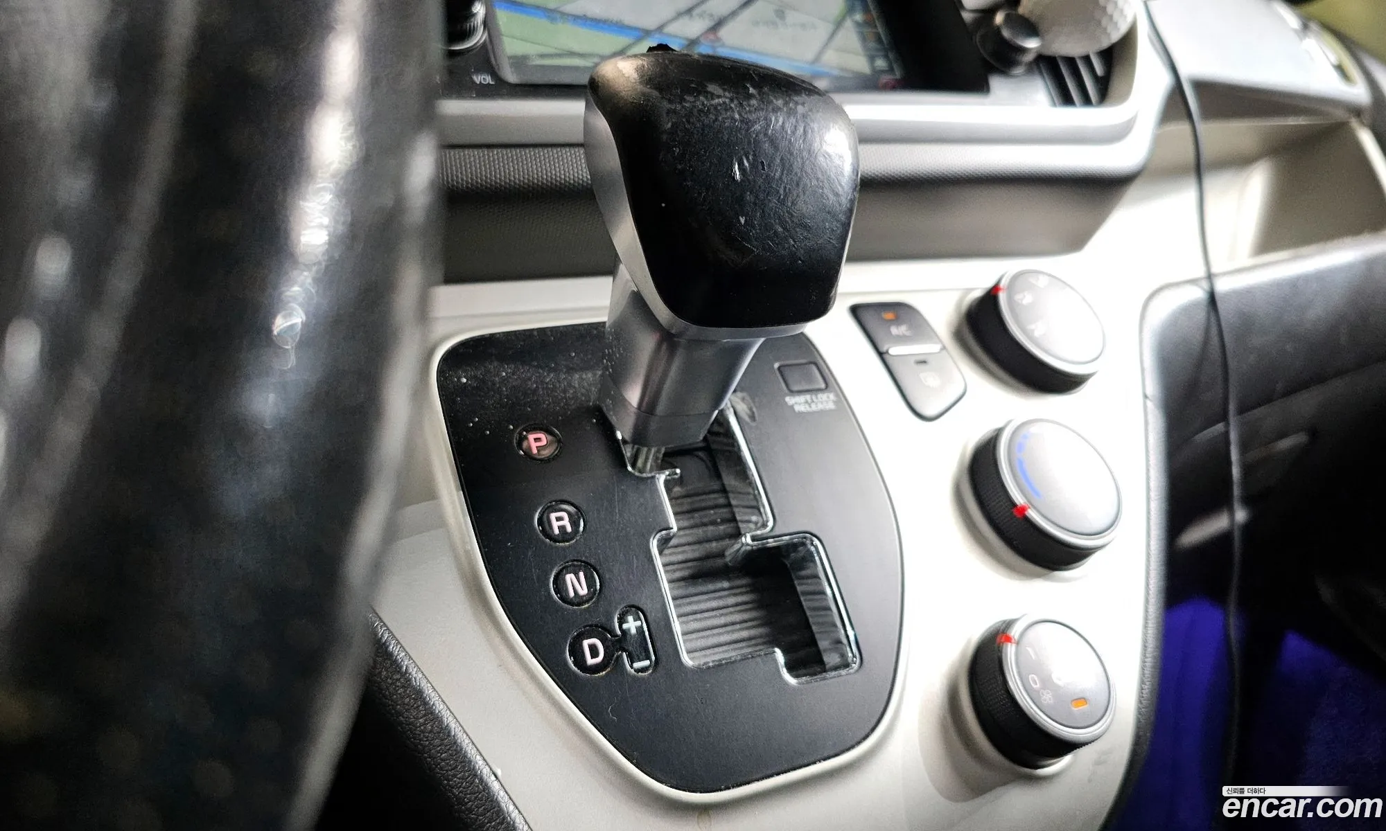 Kia Ray 2018 KNACF911BJT192527 — 16