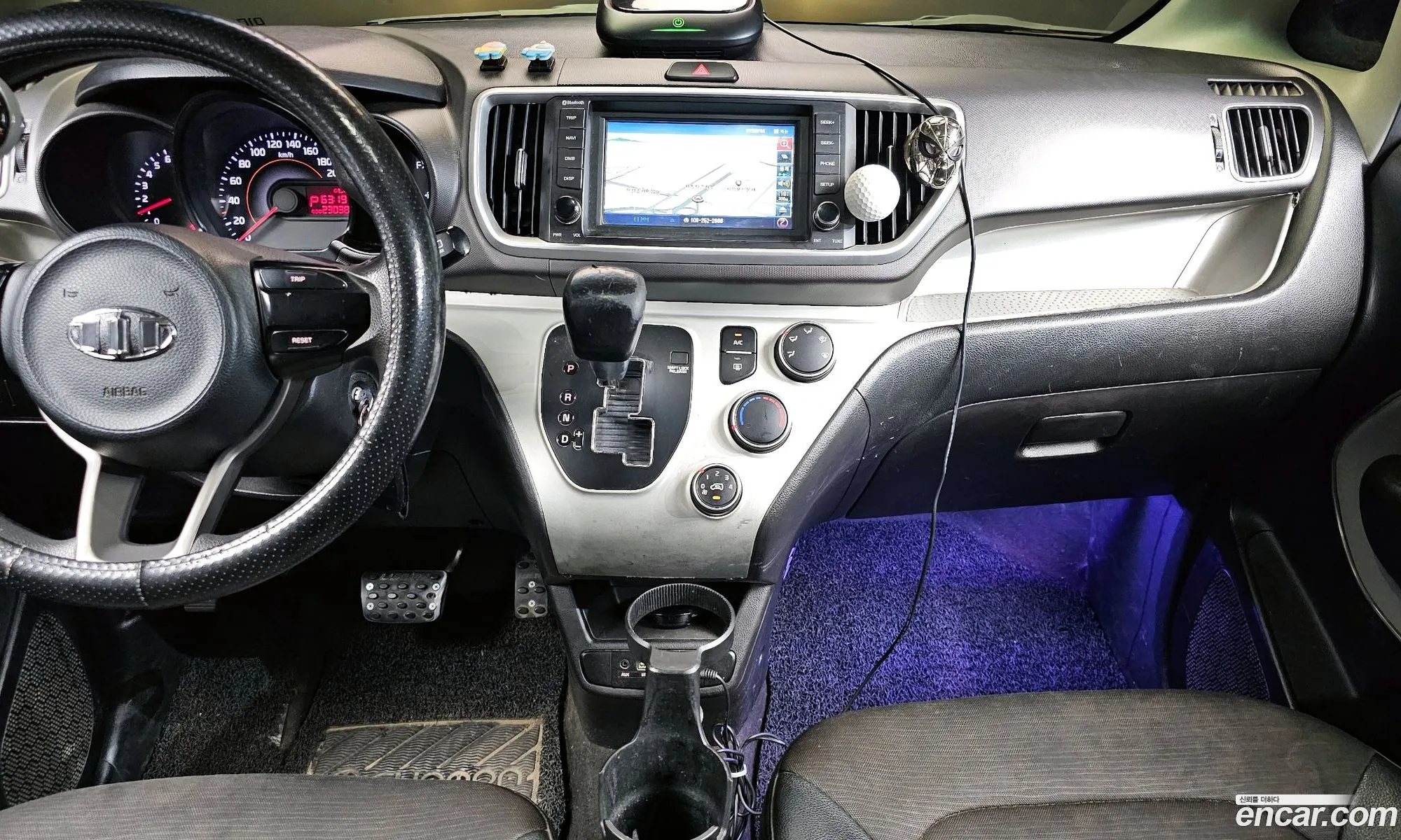 Kia Ray 2018 KNACF911BJT192527 — 12