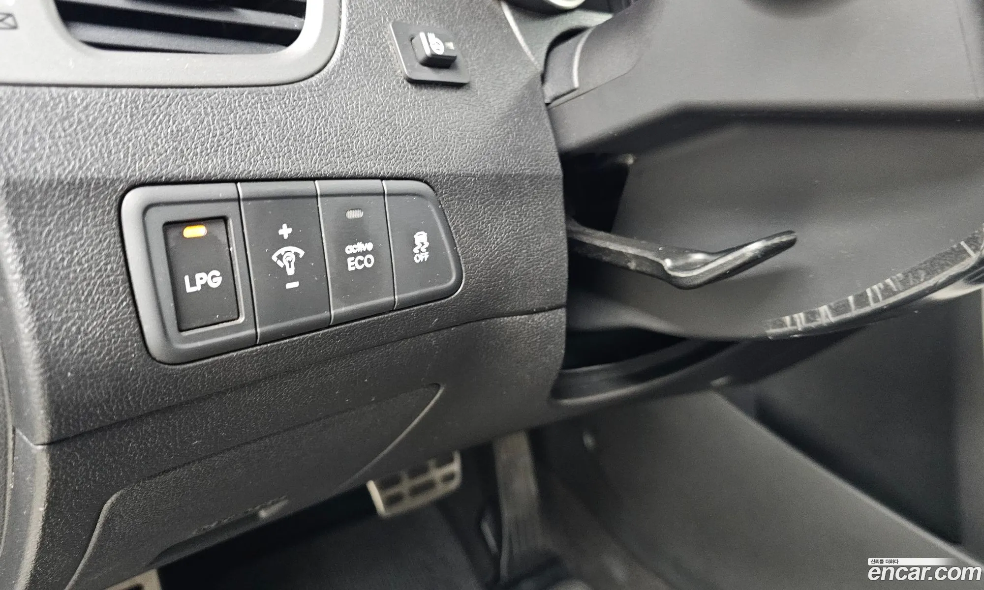 Hyundai Elantra 2015 — 2