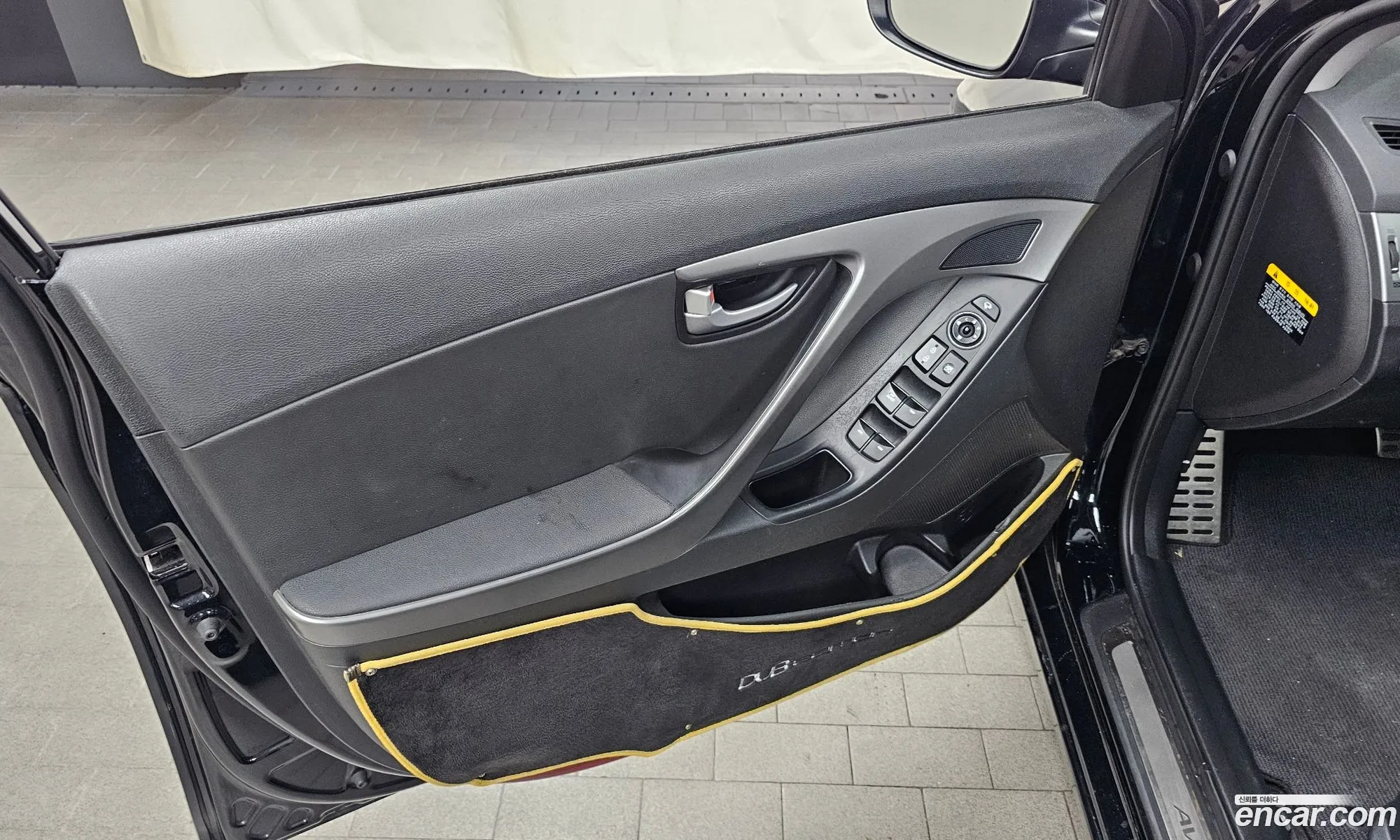 Hyundai Elantra 2015 — 3