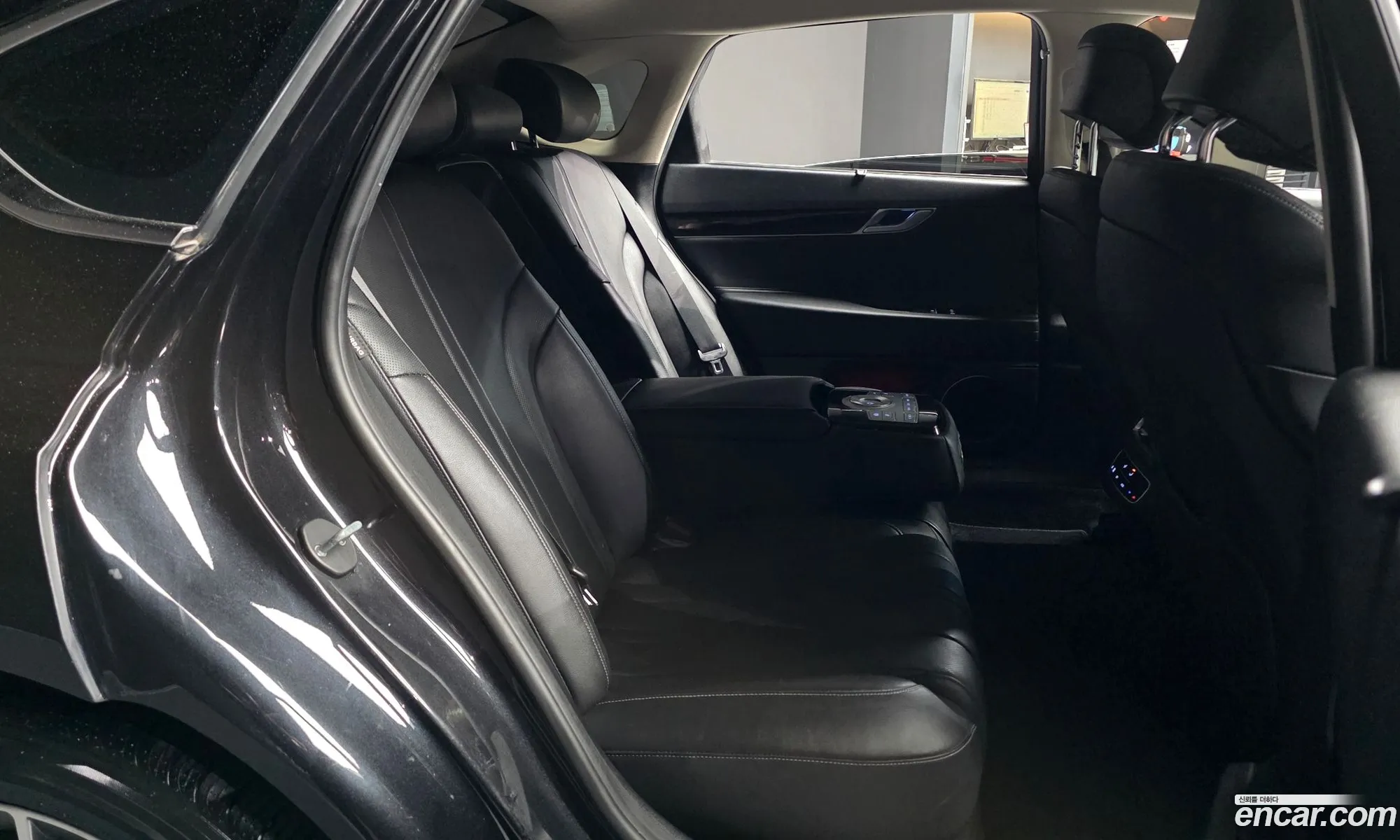 Genesis G80 2021 — 12
