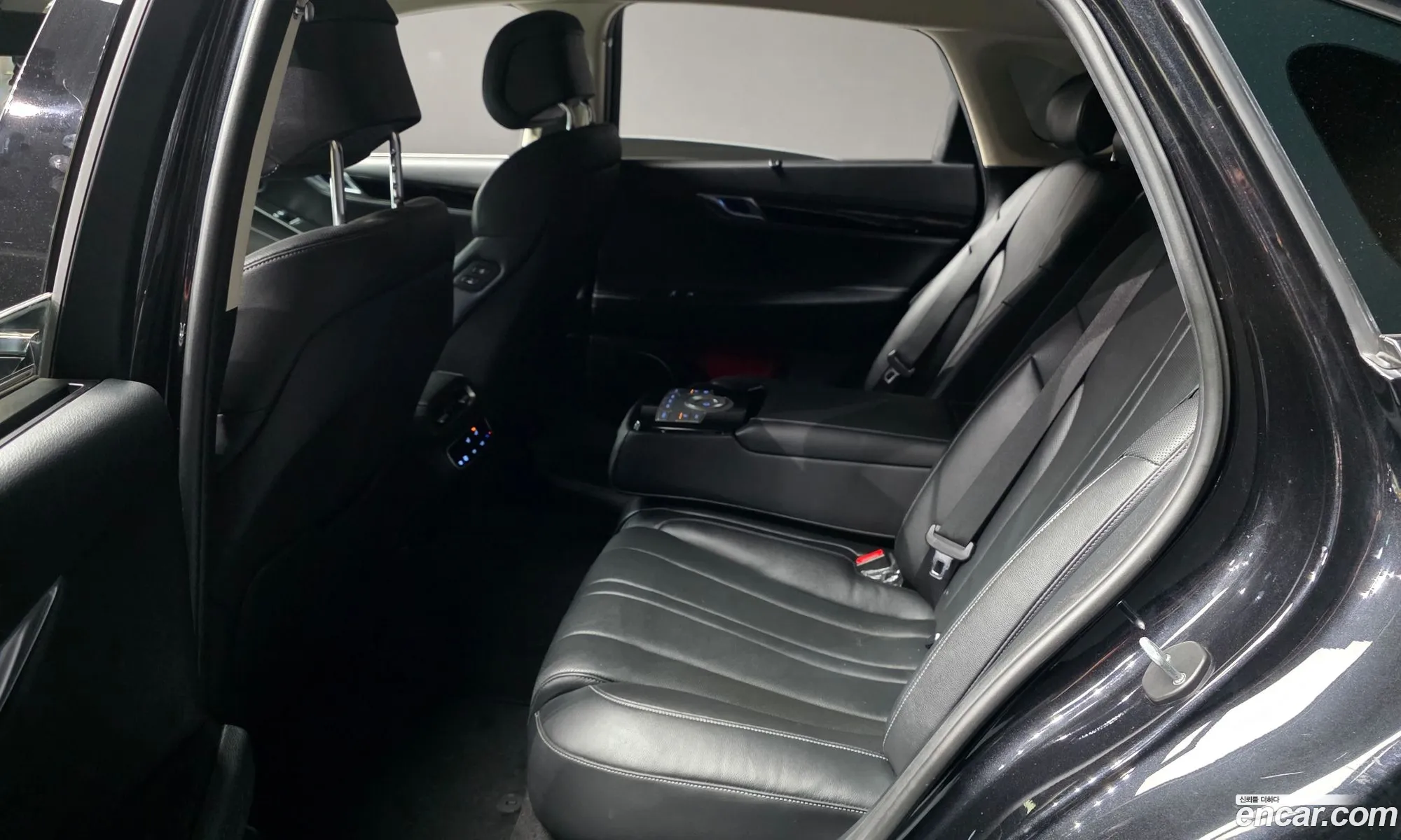 Genesis G80 2021 — 11