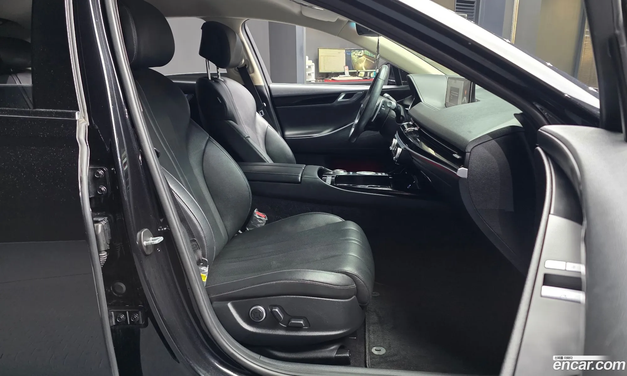 Genesis G80 2021 — 3