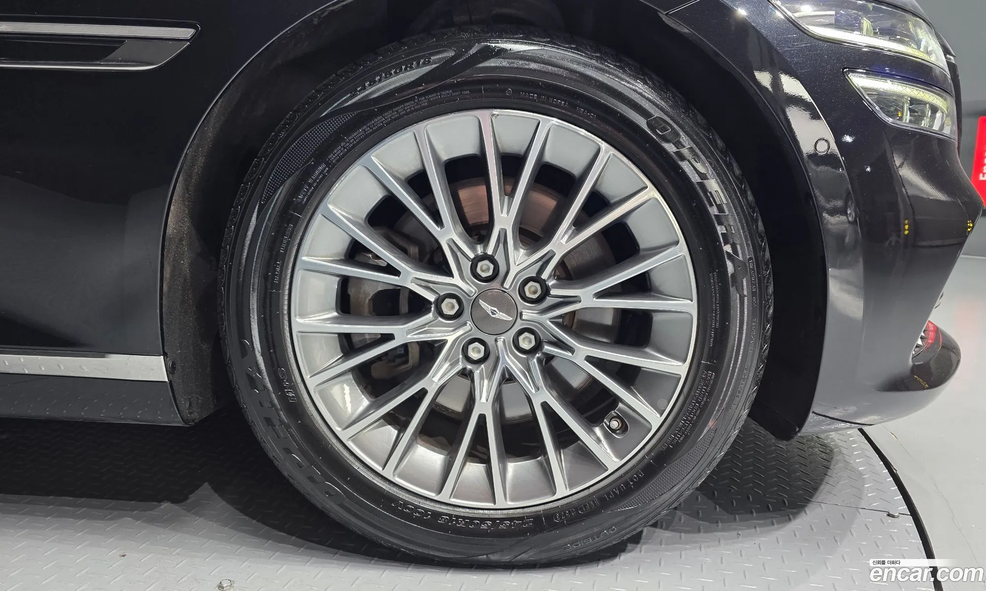 Genesis G80 2021 — 24