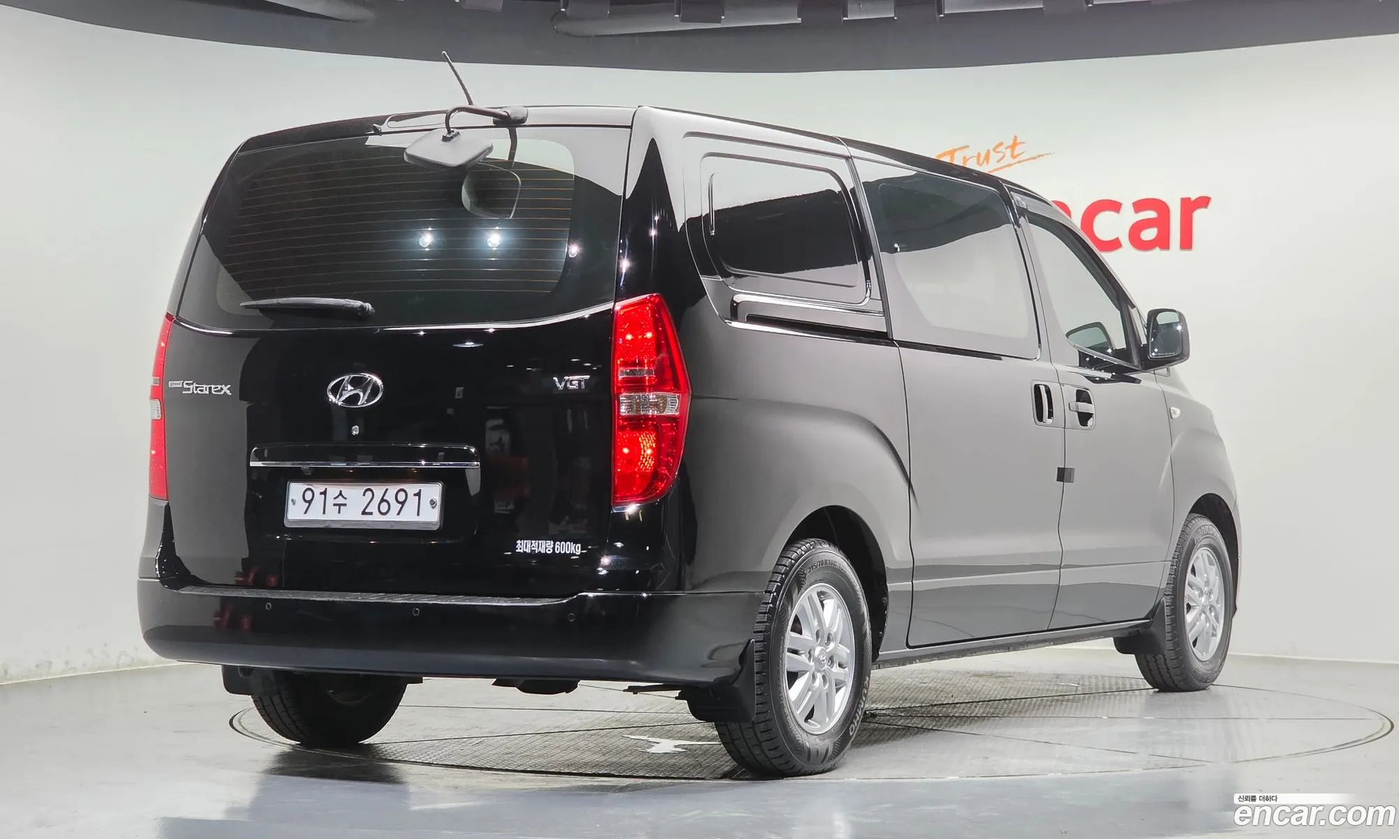 Hyundai Grand Starex 2020 — 11
