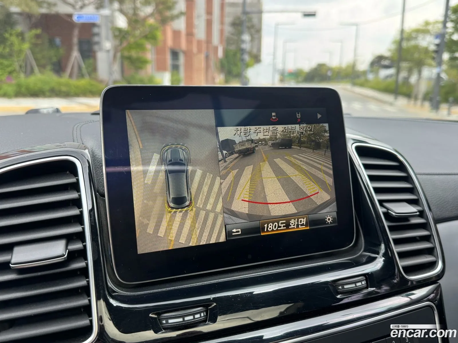 Mercedes-Benz GLE-Class W166 2017 — 2