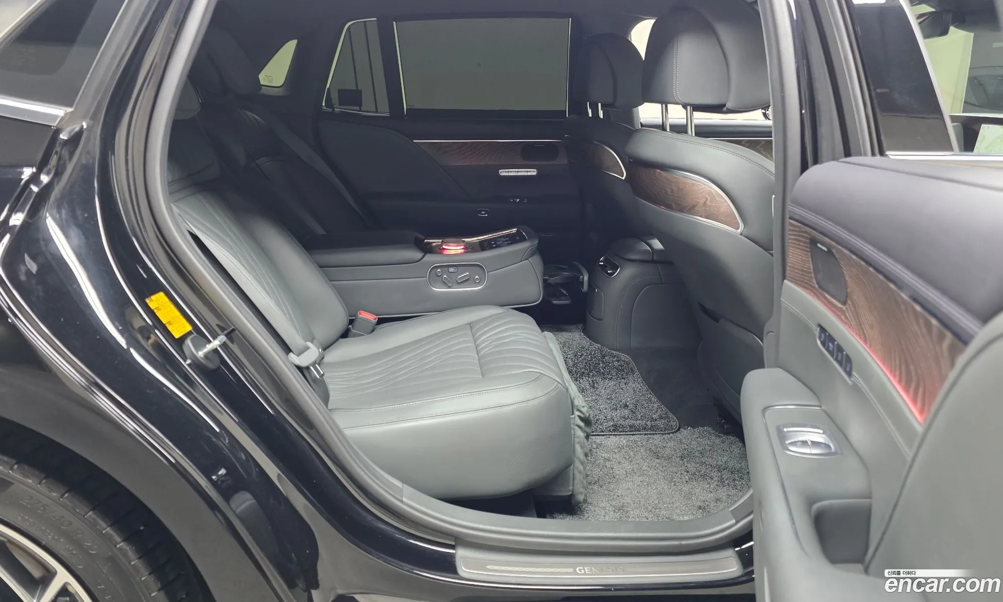 Genesis G90 2022 KMTFA41DDNU008294 — 33