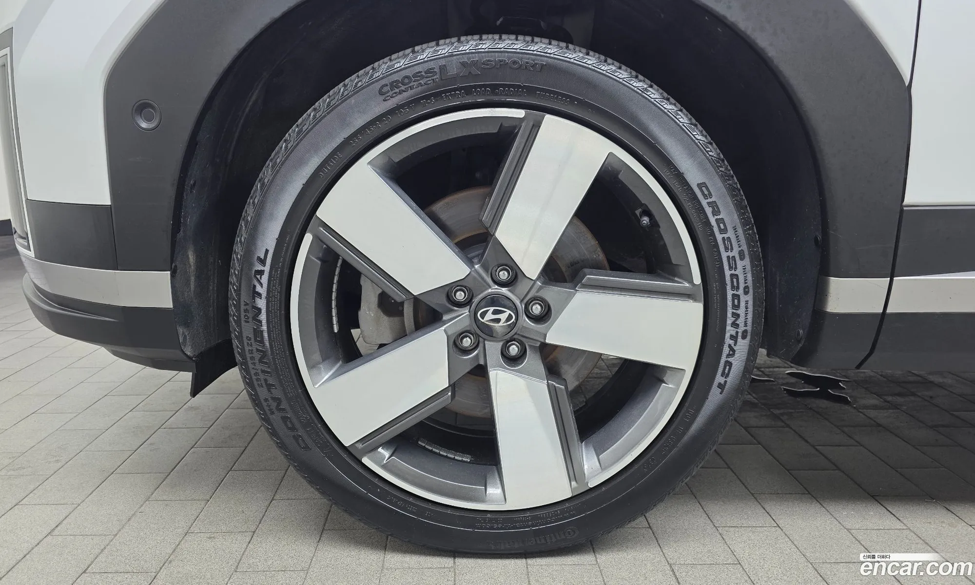 Hyundai Santa Fe 2024 KMHP381LGRU024907 — 25