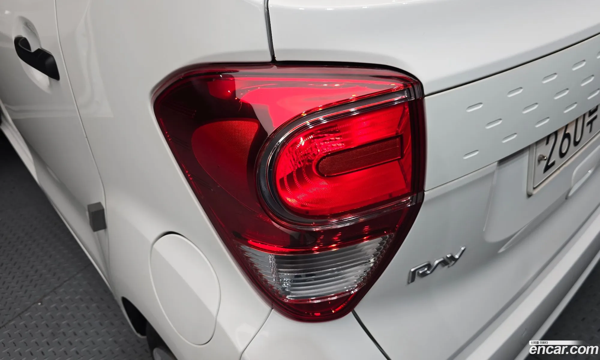 Kia Ray 2022 KNACF911BNT300154 — 5