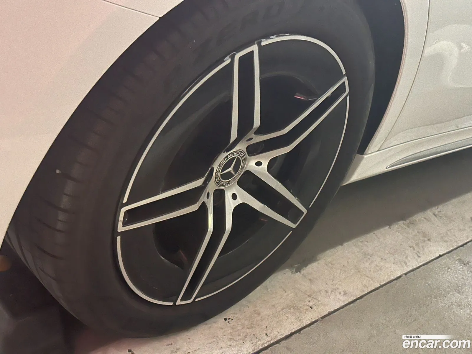 Mercedes-Benz E-Class W214 2024 — 6