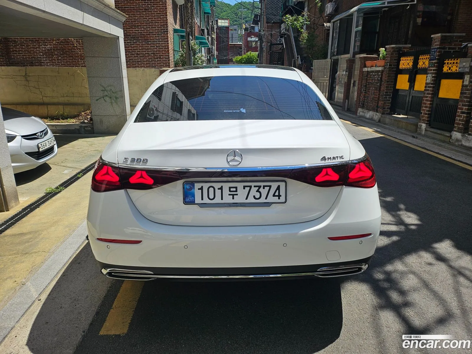 Mercedes-Benz E-Class W214 2026 — 10