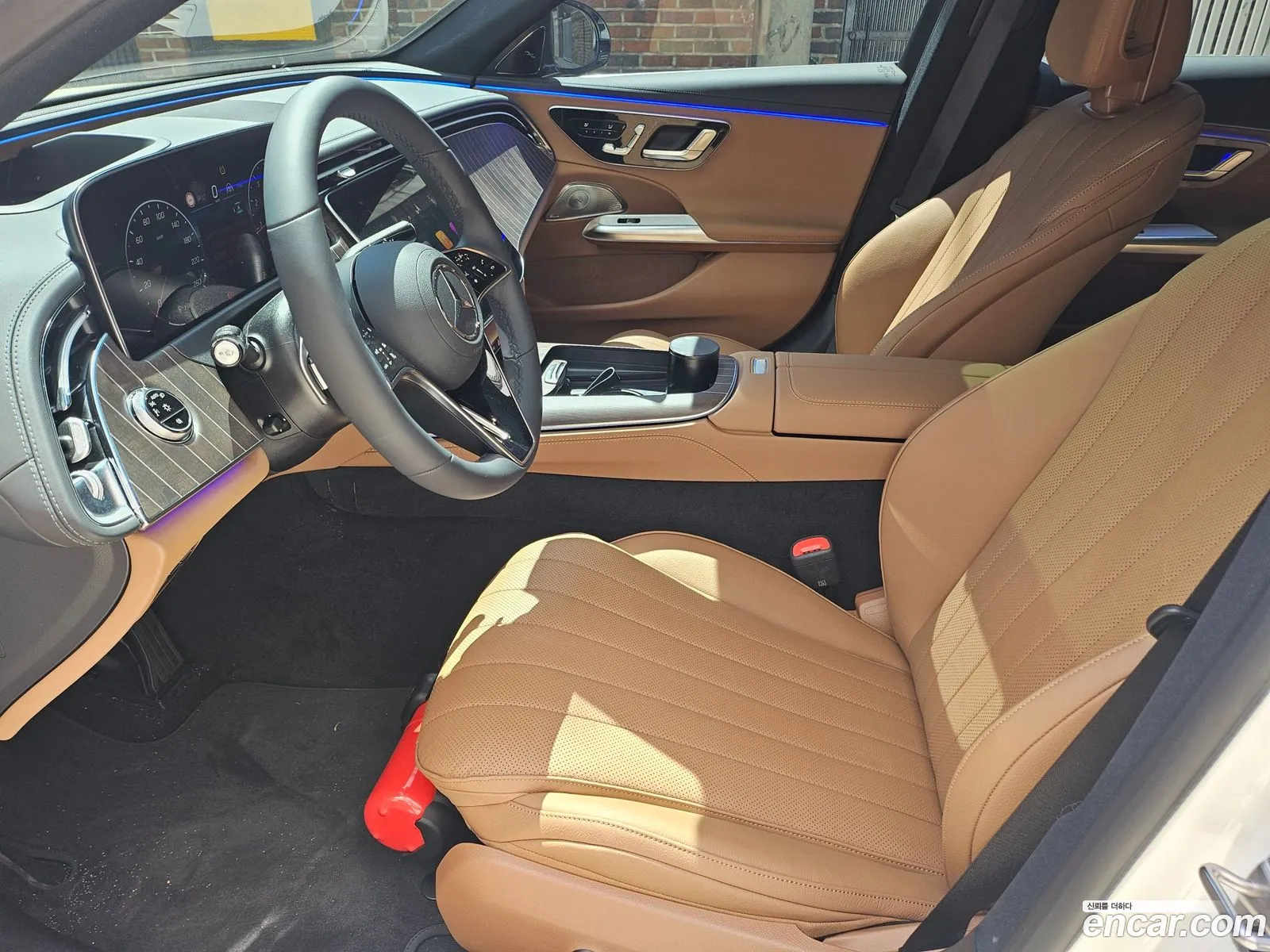 Mercedes-Benz E-Class W214 2026 — 5