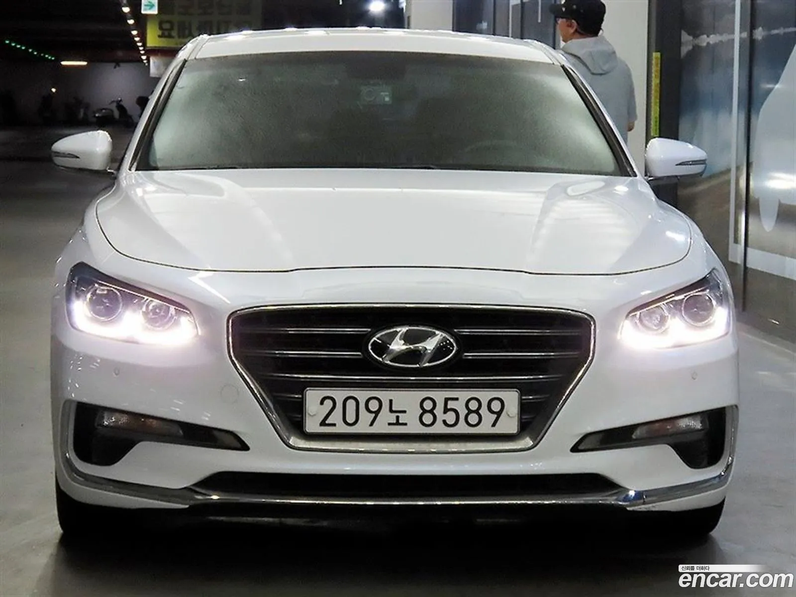 Hyundai Grandeur IG 2018 — 12