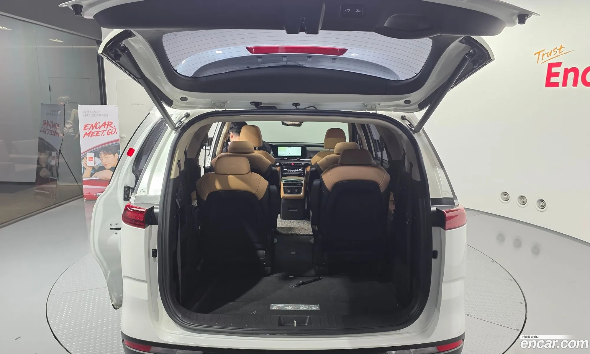 Kia Carnival 2022 KNANE81BBPS230787 — 26