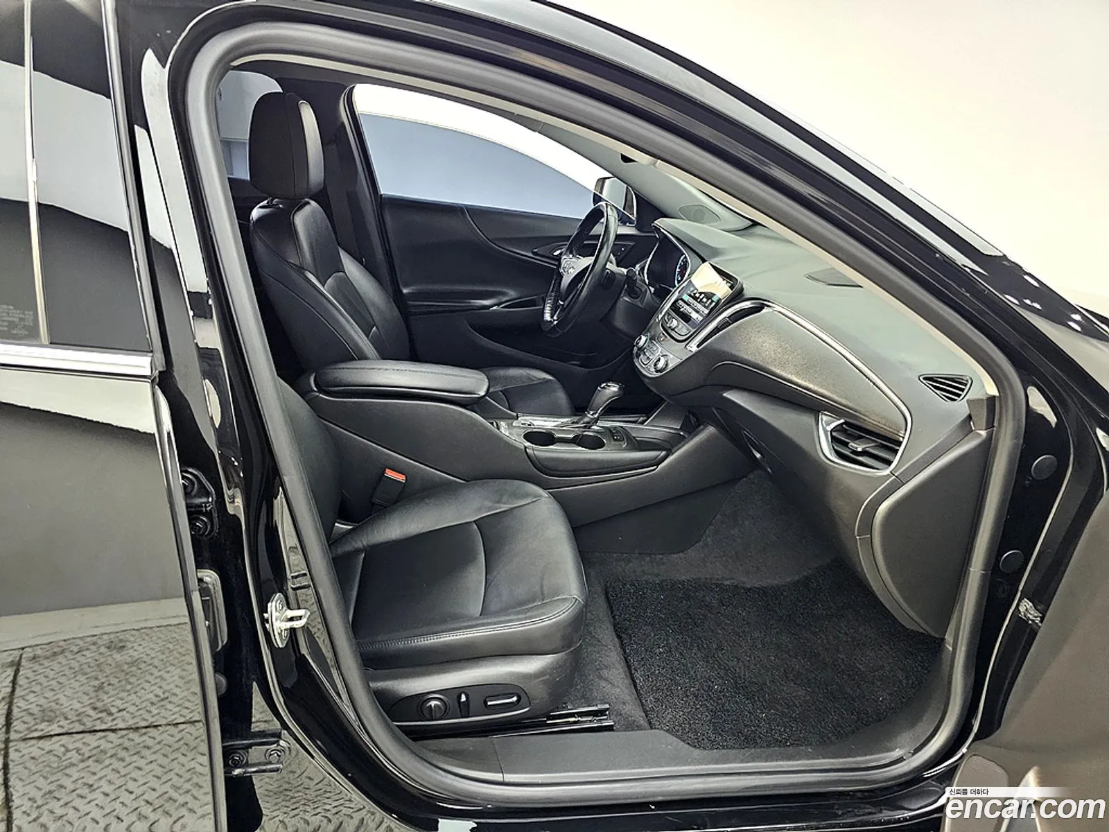 Chevrolet (GM Daewoo) Malibu 2017 — 5