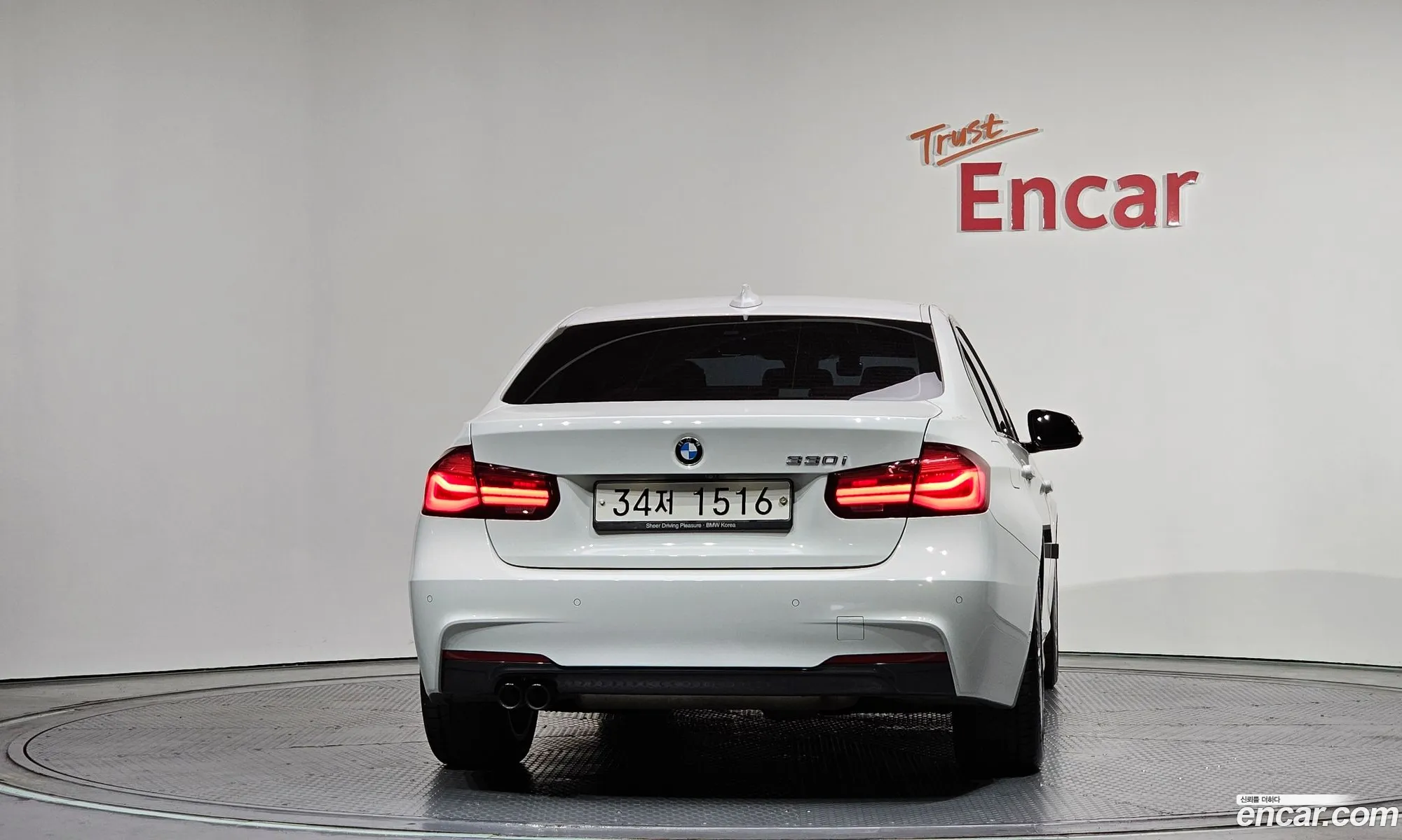 BMW 3 Series 2018 WBA8B9100JA826338 — 16